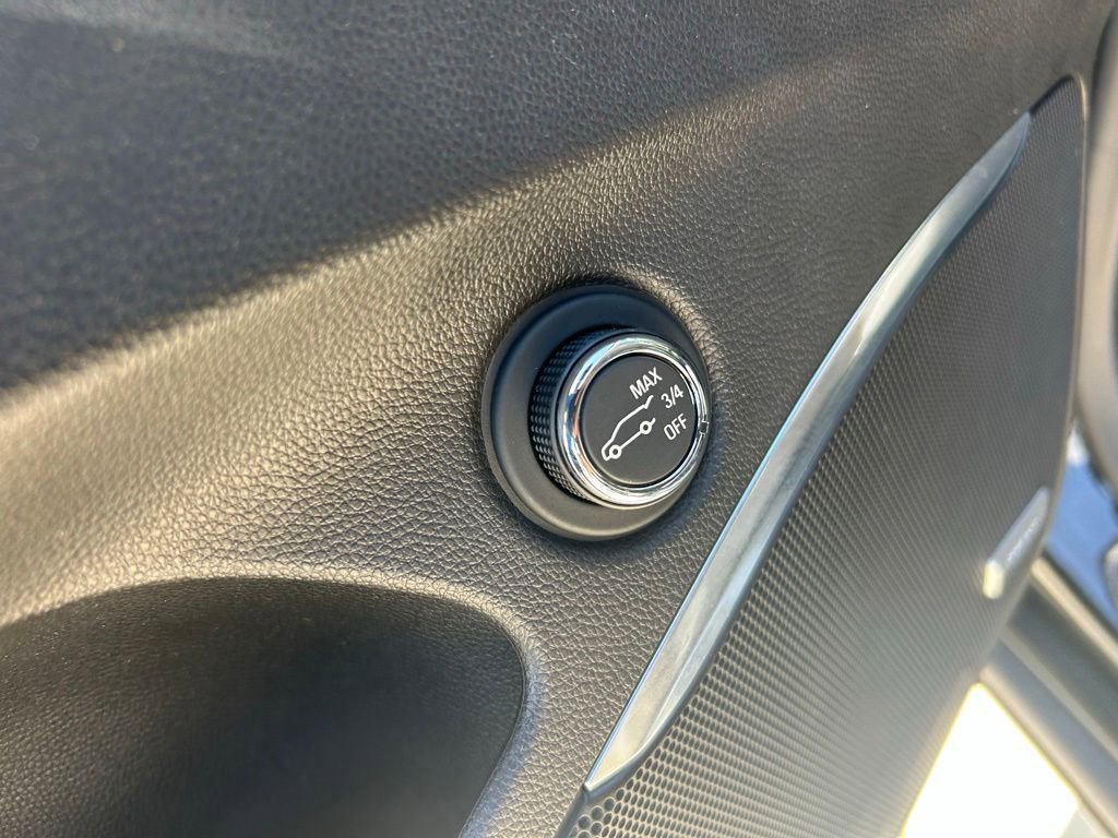 Used 2021 Buick Enclave Avenir w/ Avenir Technology Package FWD image 53