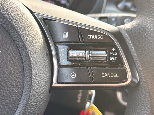 Used 2023 Kia Seltos LX AWD/4WD image 30