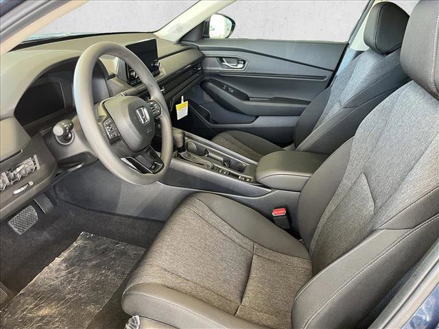 Certified 2025 Honda Accord SE image 9