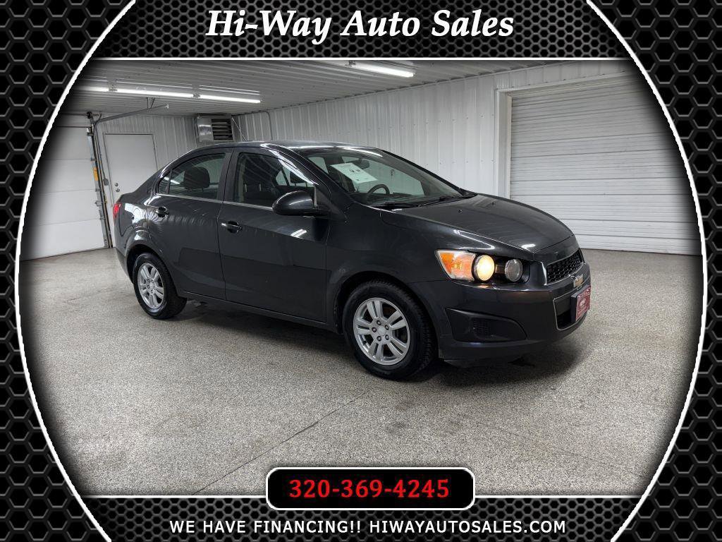 Used 2015 Chevrolet Sonic LT FWD image 1