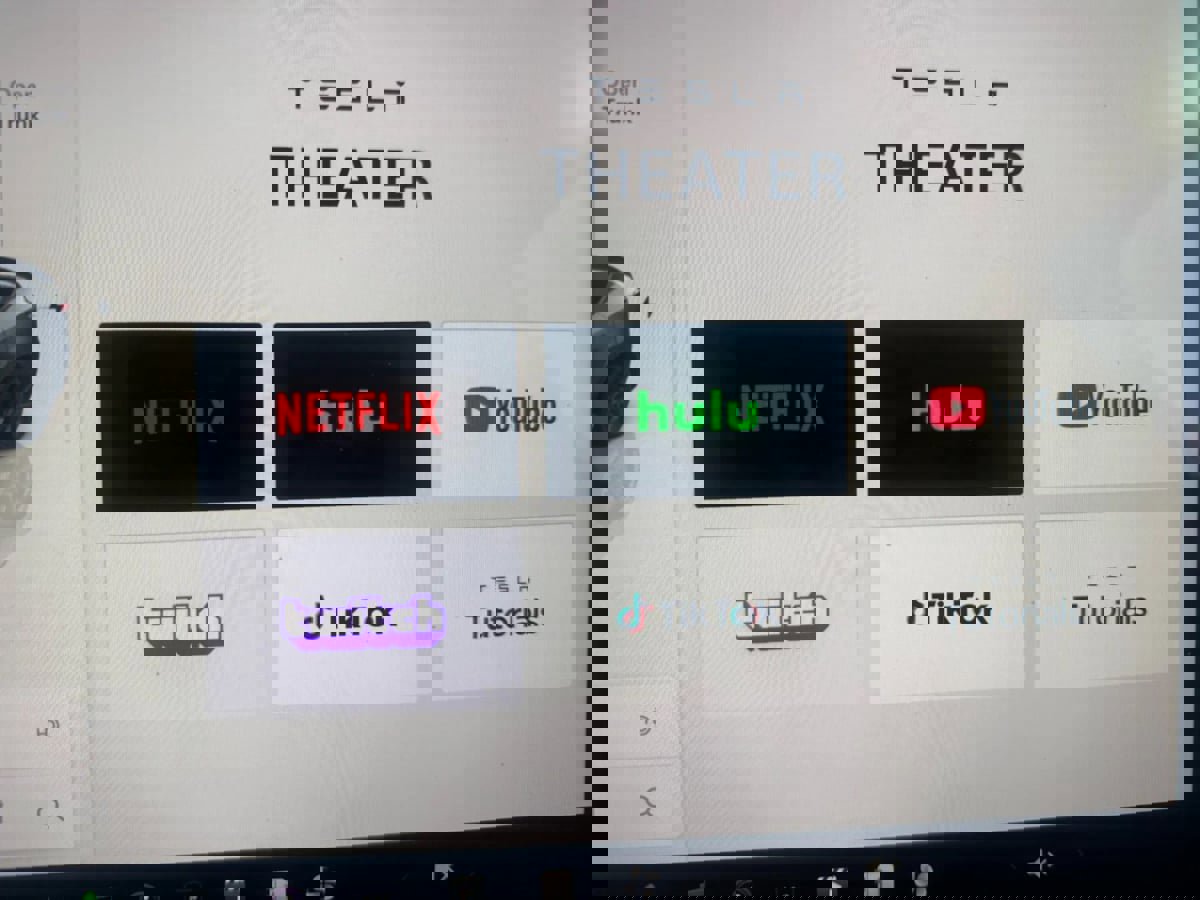 Used 2025 Tesla Model Y Long Range image 27