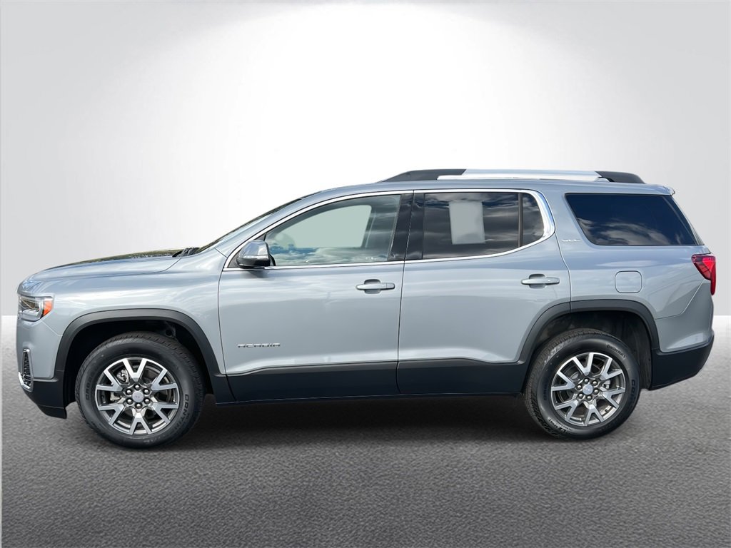 Certified 2023 GMC Acadia SLE w/ Driver Convenience Package image 3