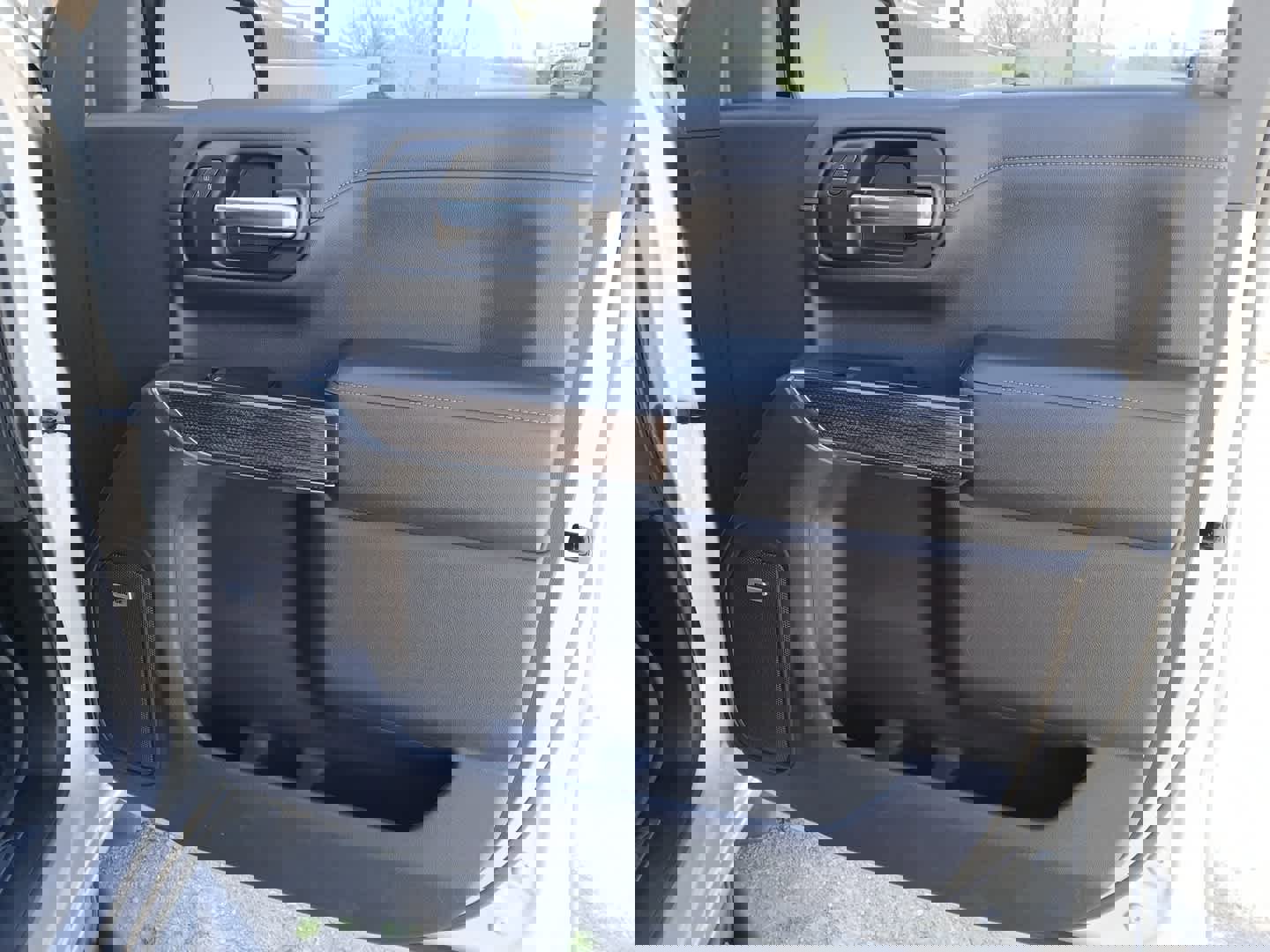 Used 2020 Chevrolet Silverado 1500 RST w/ Texas Edition image 45