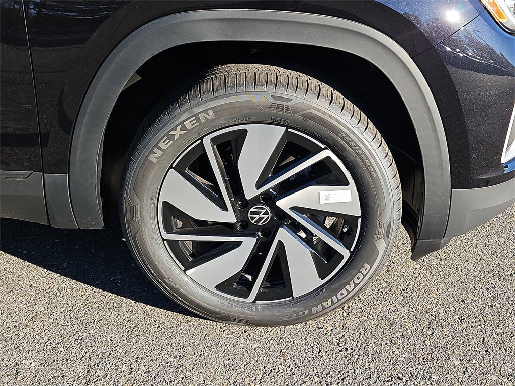 New 2026 Volkswagen Atlas SE image 3