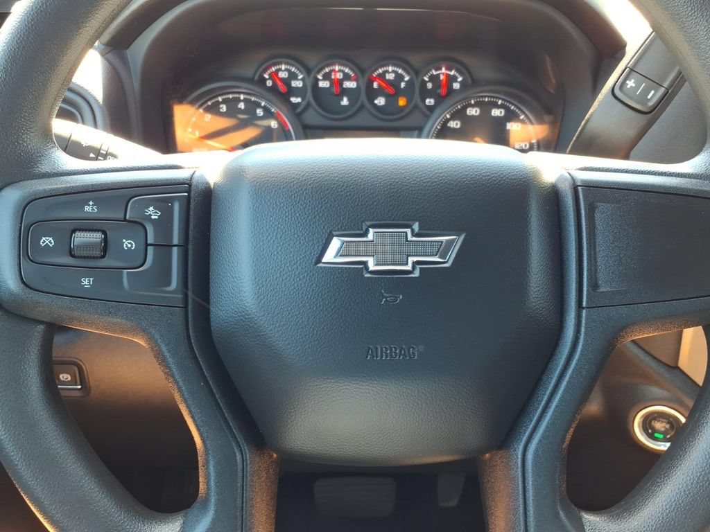 Used 2024 Chevrolet Silverado 1500 Custom Trail Boss w/ Turbomax Blackout Package AWD/4WD image 7