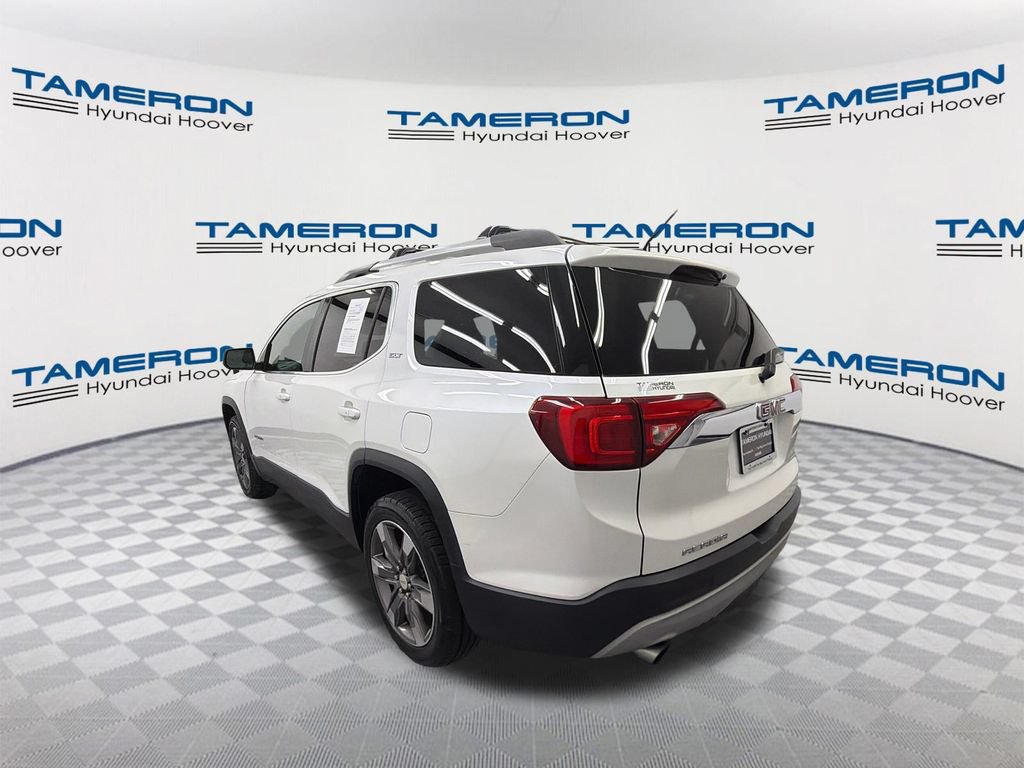 Used 2017 GMC Acadia SLT w/ LPO, Cargo Package FWD image 3