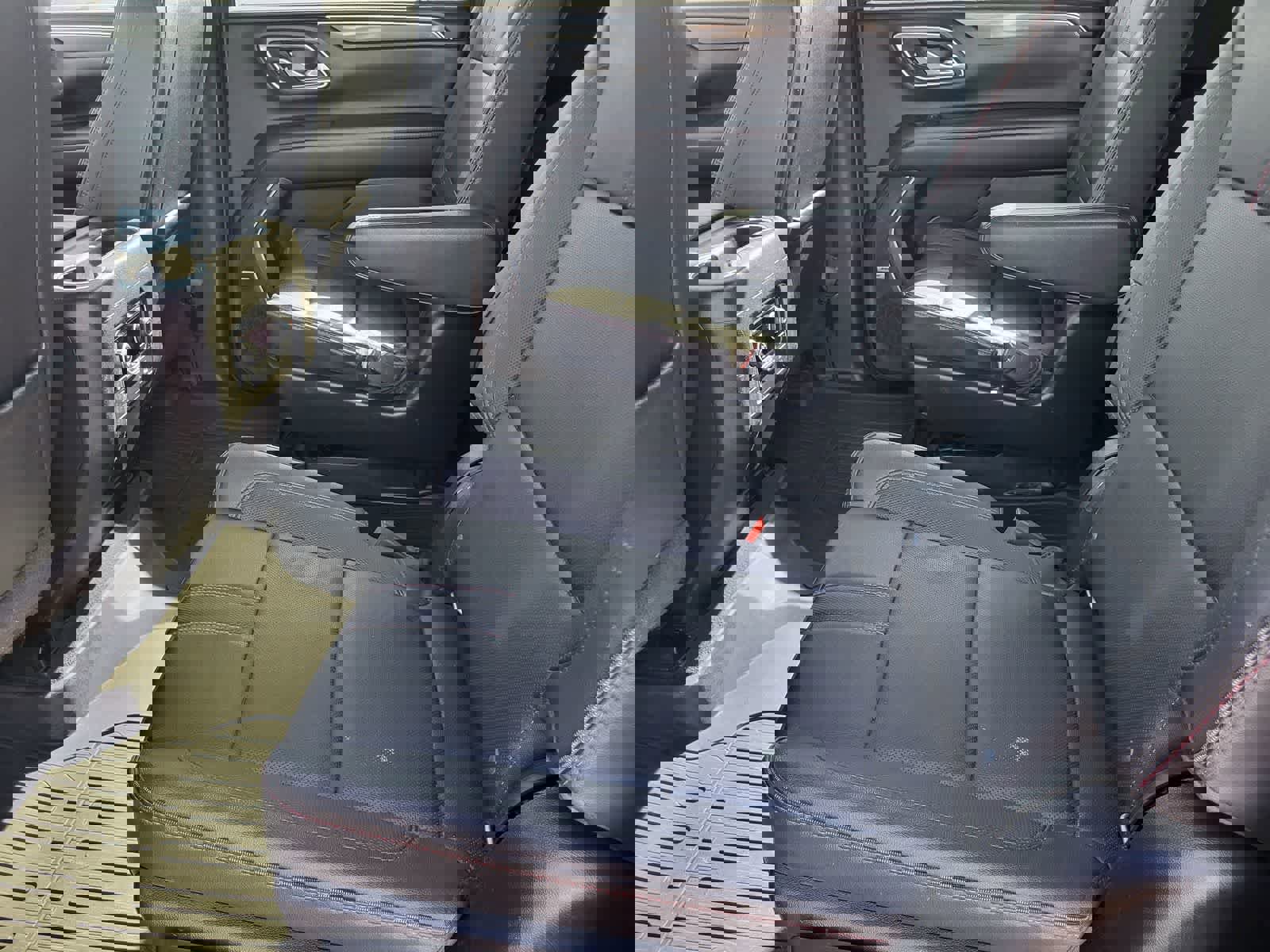 Used 2022 Chevrolet Suburban RST w/ Luxury Package image 29