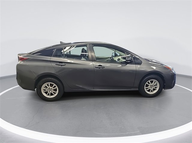 Used 2017 Toyota Prius Three image 6