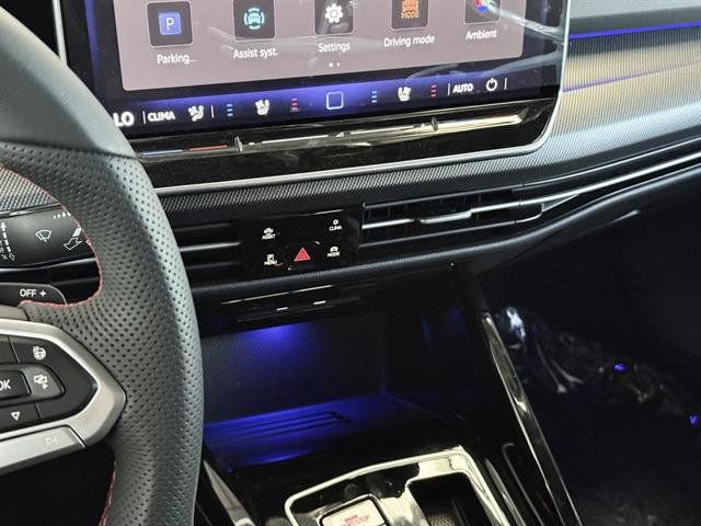 New 2025 Volkswagen GTI SE FWD image 19