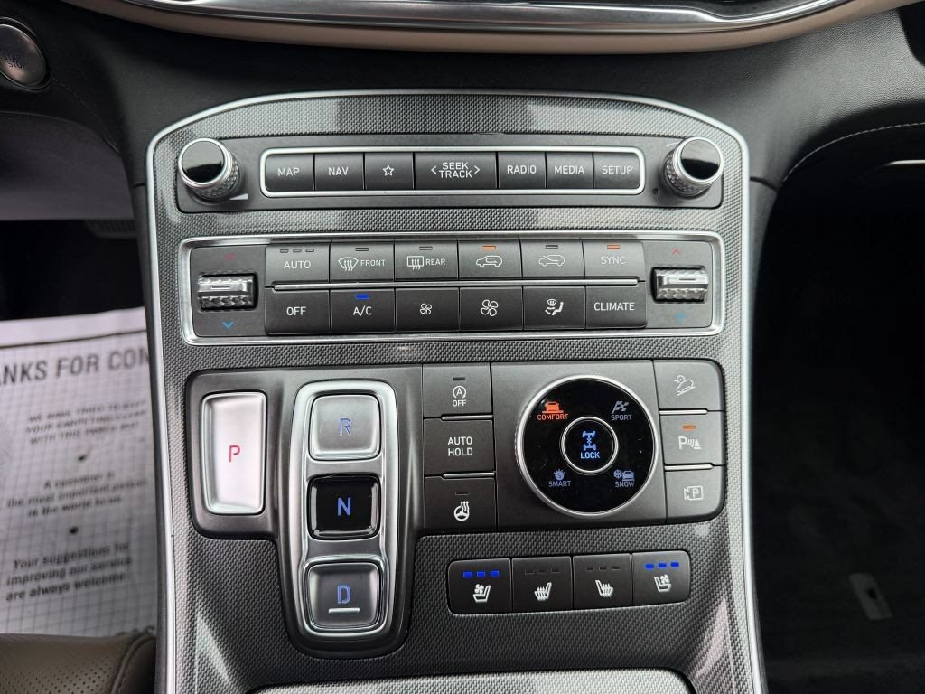 Used 2021 Hyundai Santa Fe Limited AWD/4WD image 17