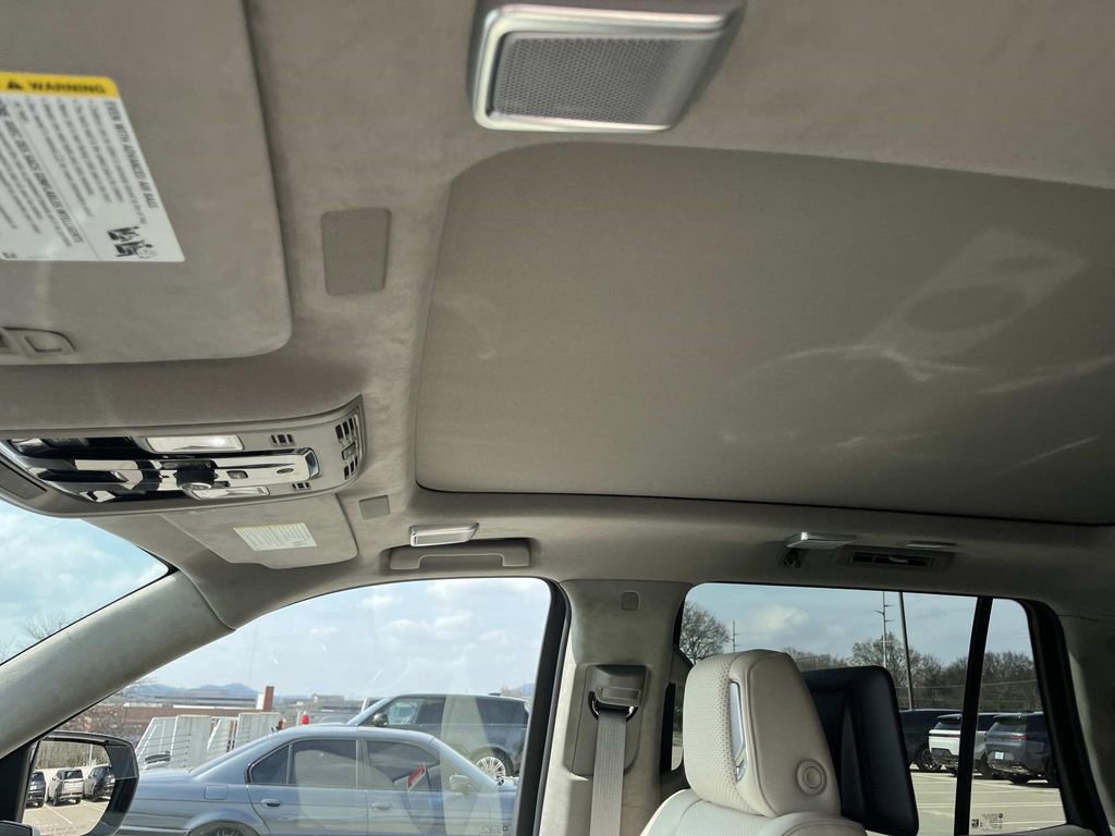 Certified 2025 Cadillac Escalade Sport Platinum image 31