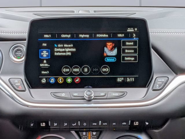 Used 2025 Chevrolet Blazer LT FWD image 18
