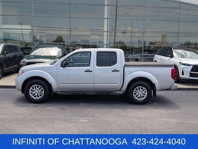 Used 2018 Nissan Frontier SV RWD image 2