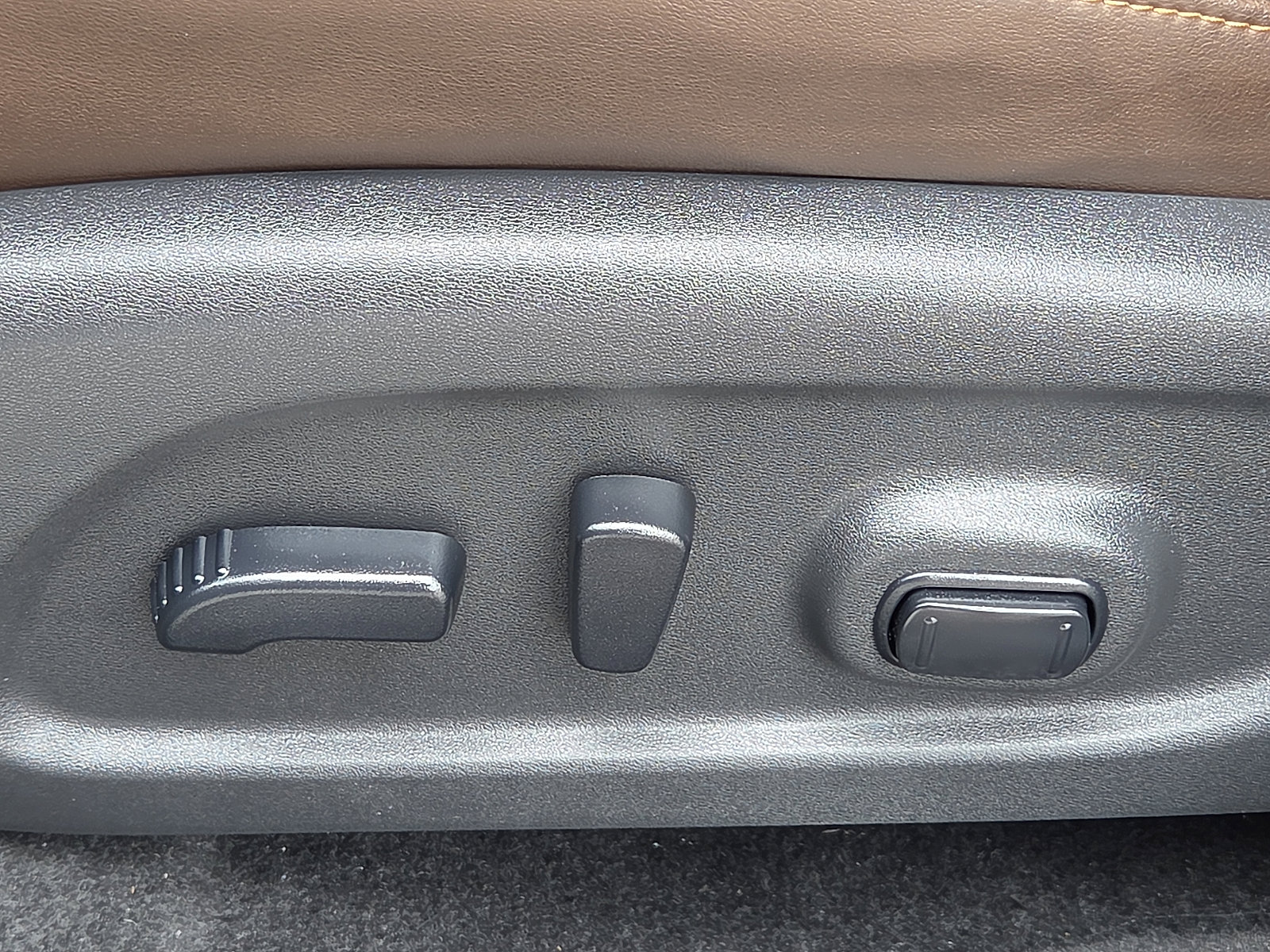 Used 2024 Nissan Murano Platinum w/ Cargo Package FWD image 14