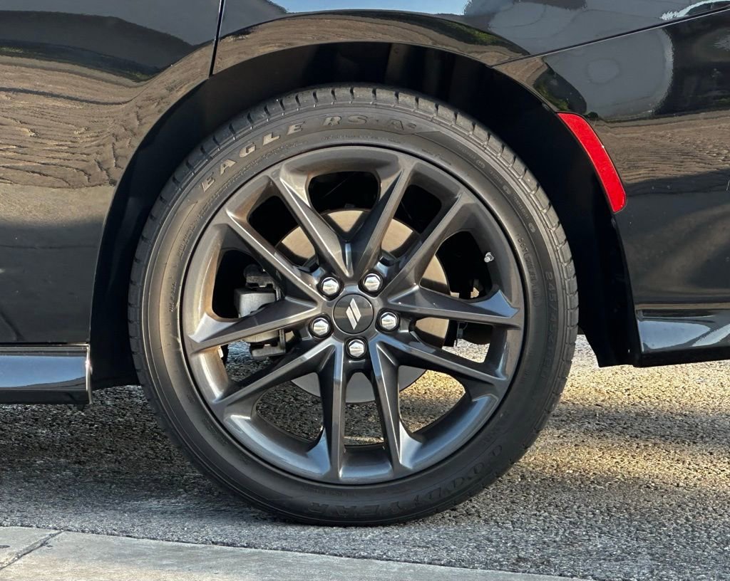 Used 2023 Dodge Charger GT w/ Plus Group image 3