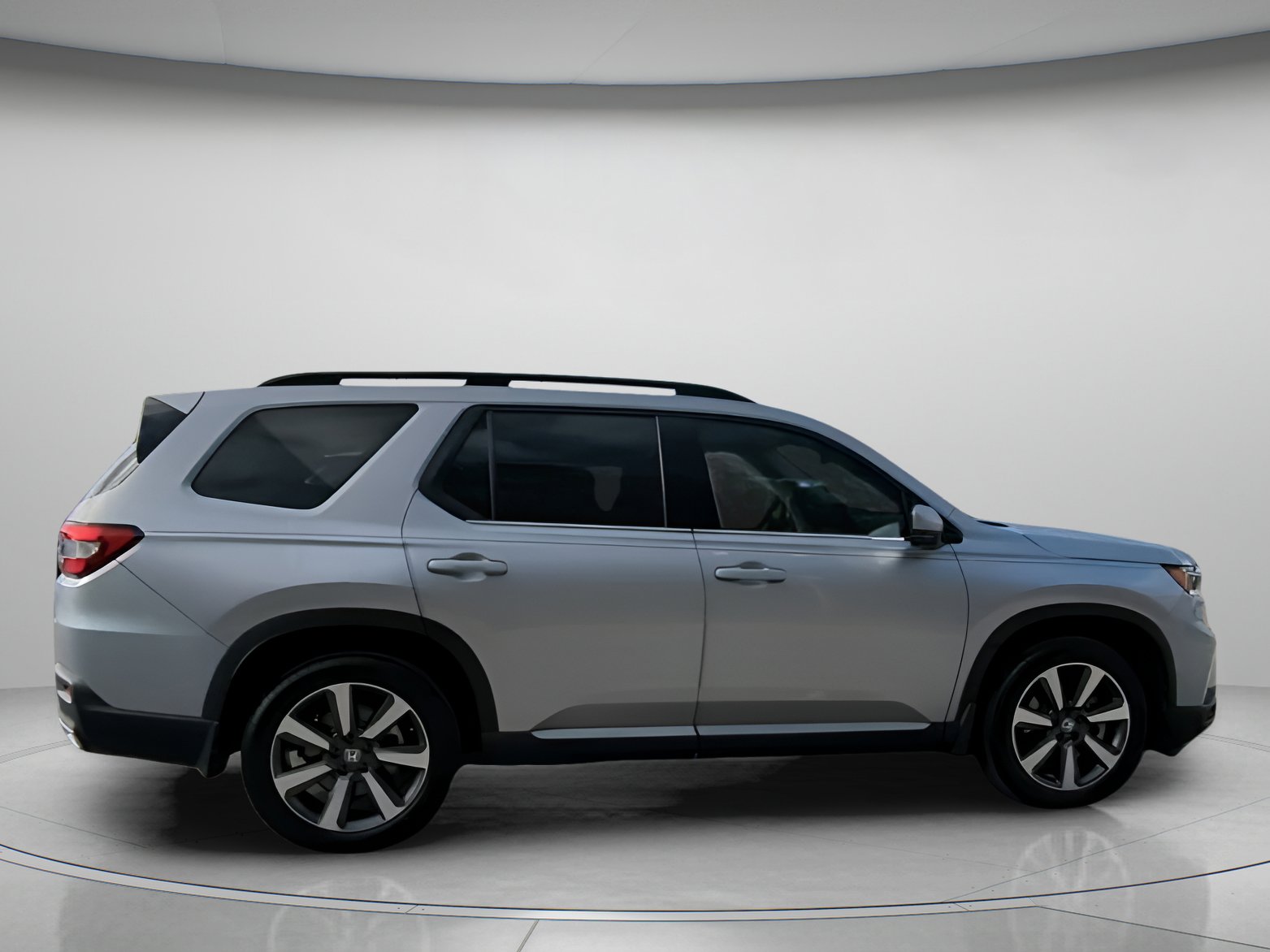 Used 2024 Honda Pilot Touring image 31