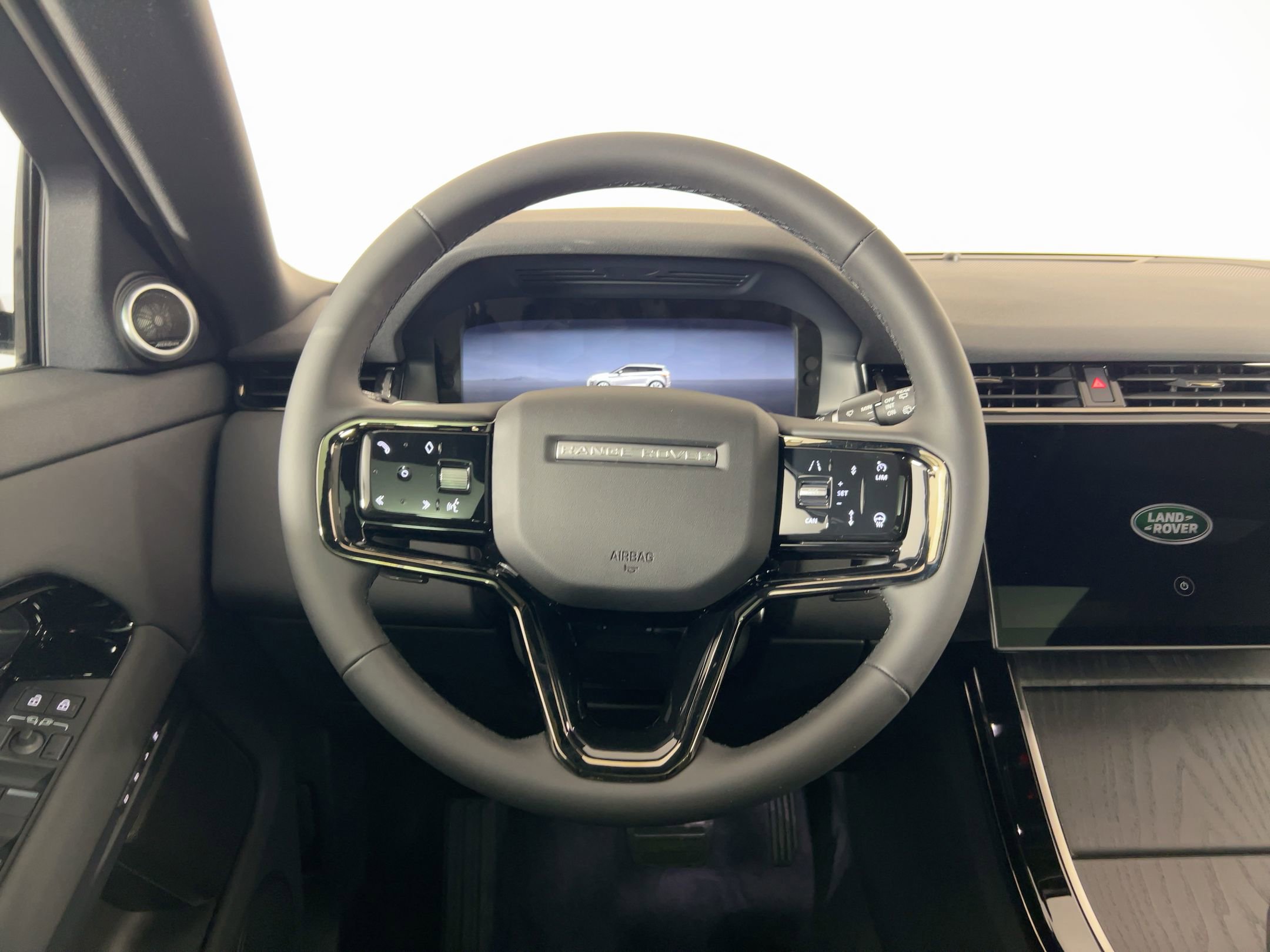 New 2026 Land Rover Range Rover Evoque S image 13