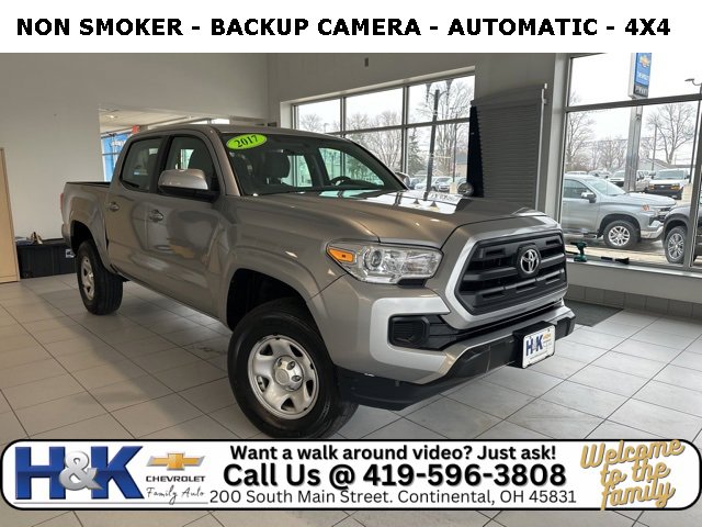 Used 2017 Toyota Tacoma SR image 1