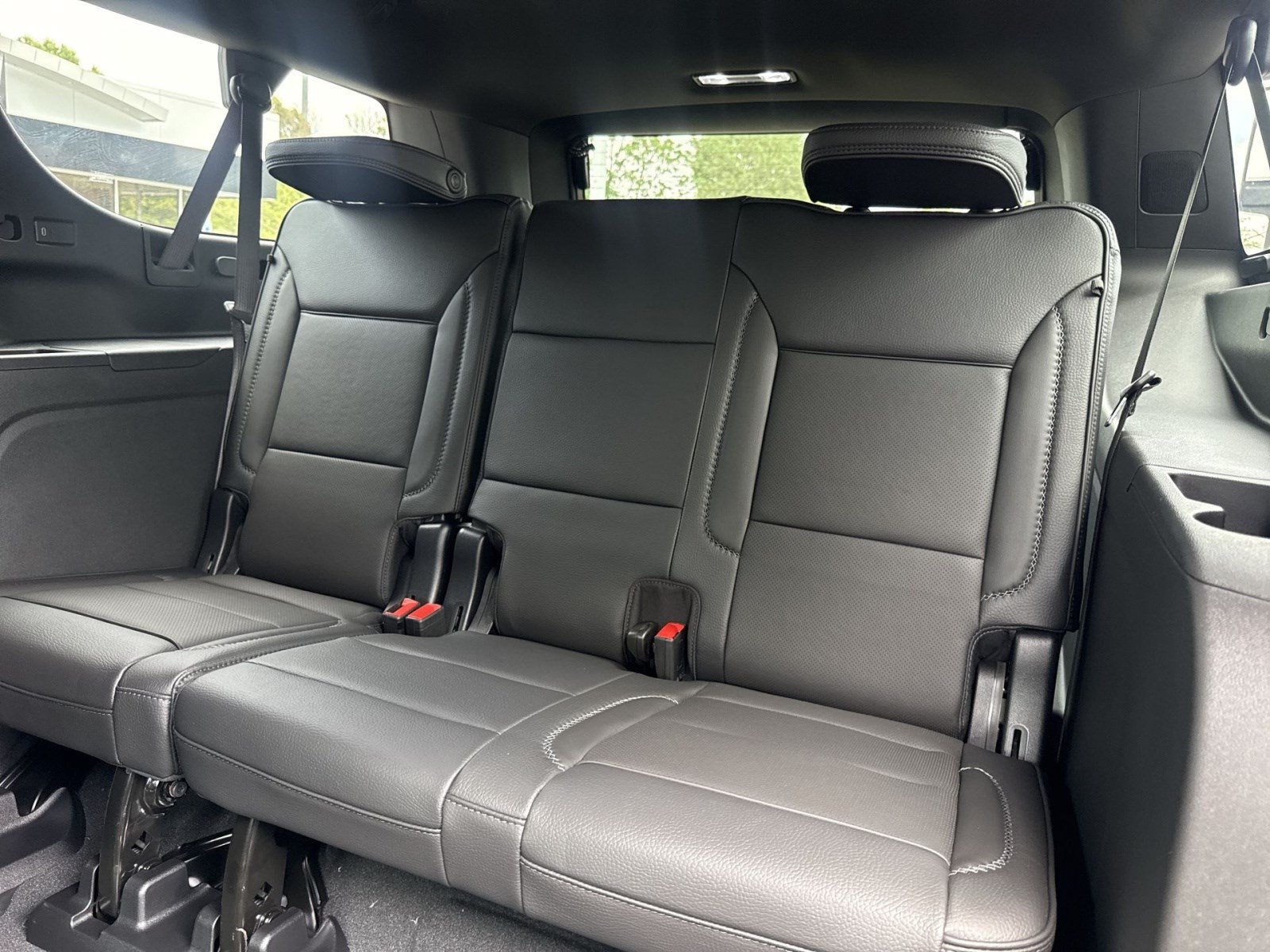 New 2026 GMC Yukon XL Denali w/ Denali Reserve Package AWD/4WD image 19