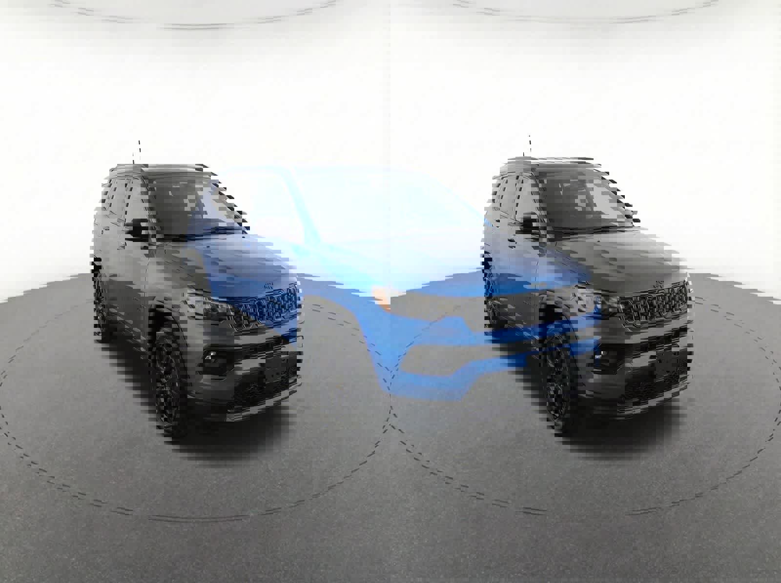 Used 2026 Jeep Compass Latitude image 2