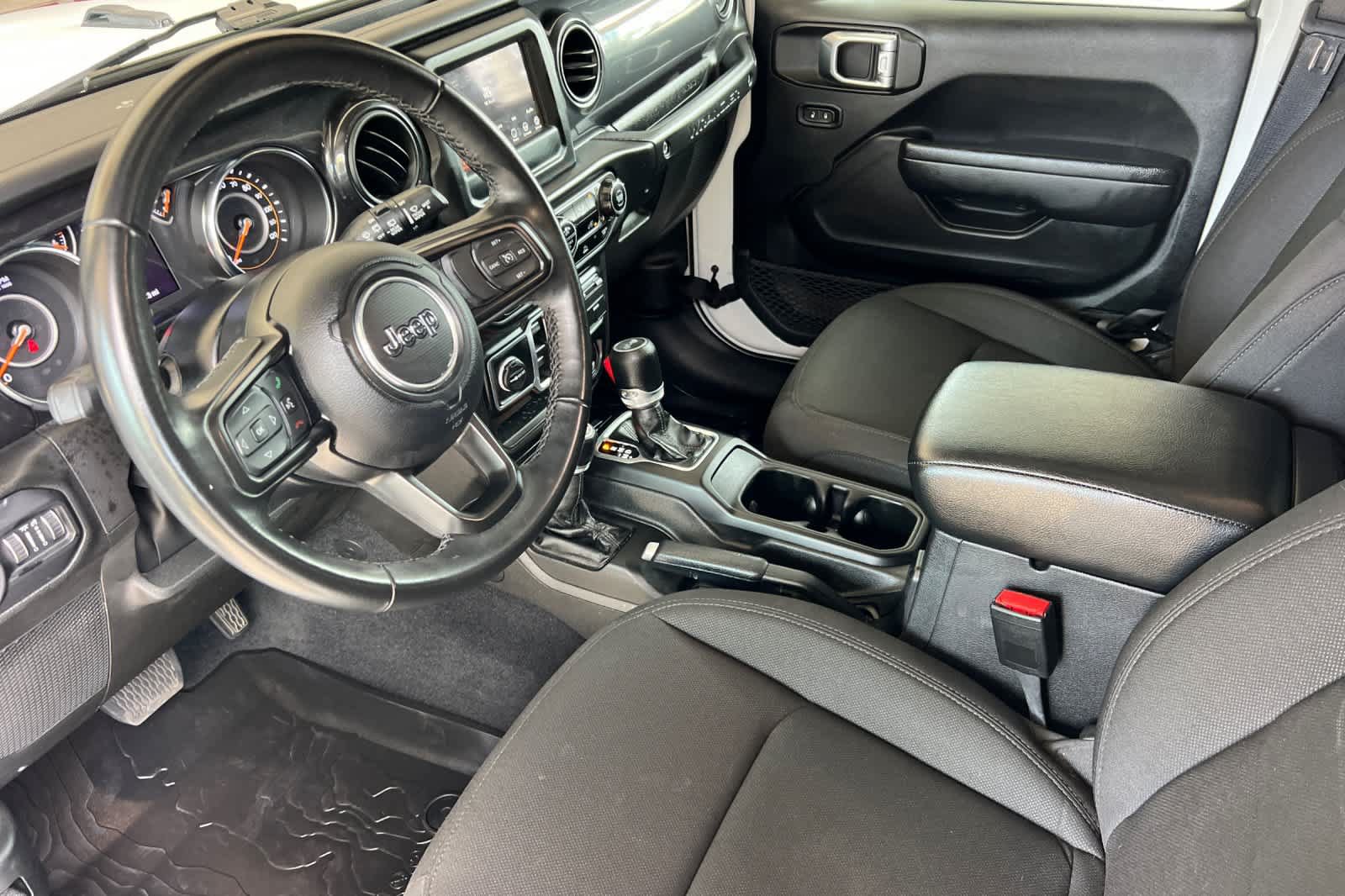 Used 2022 Jeep Wrangler Unlimited Sport AWD/4WD image 11