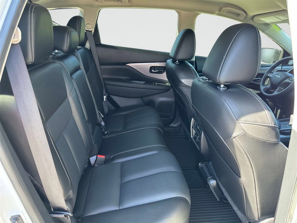 Used 2023 Nissan Murano SL w/ Cargo Package image 21