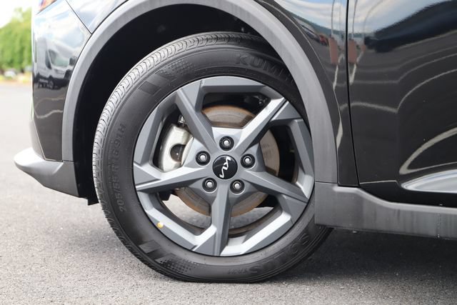 Used 2025 Kia K4 FWD image 2