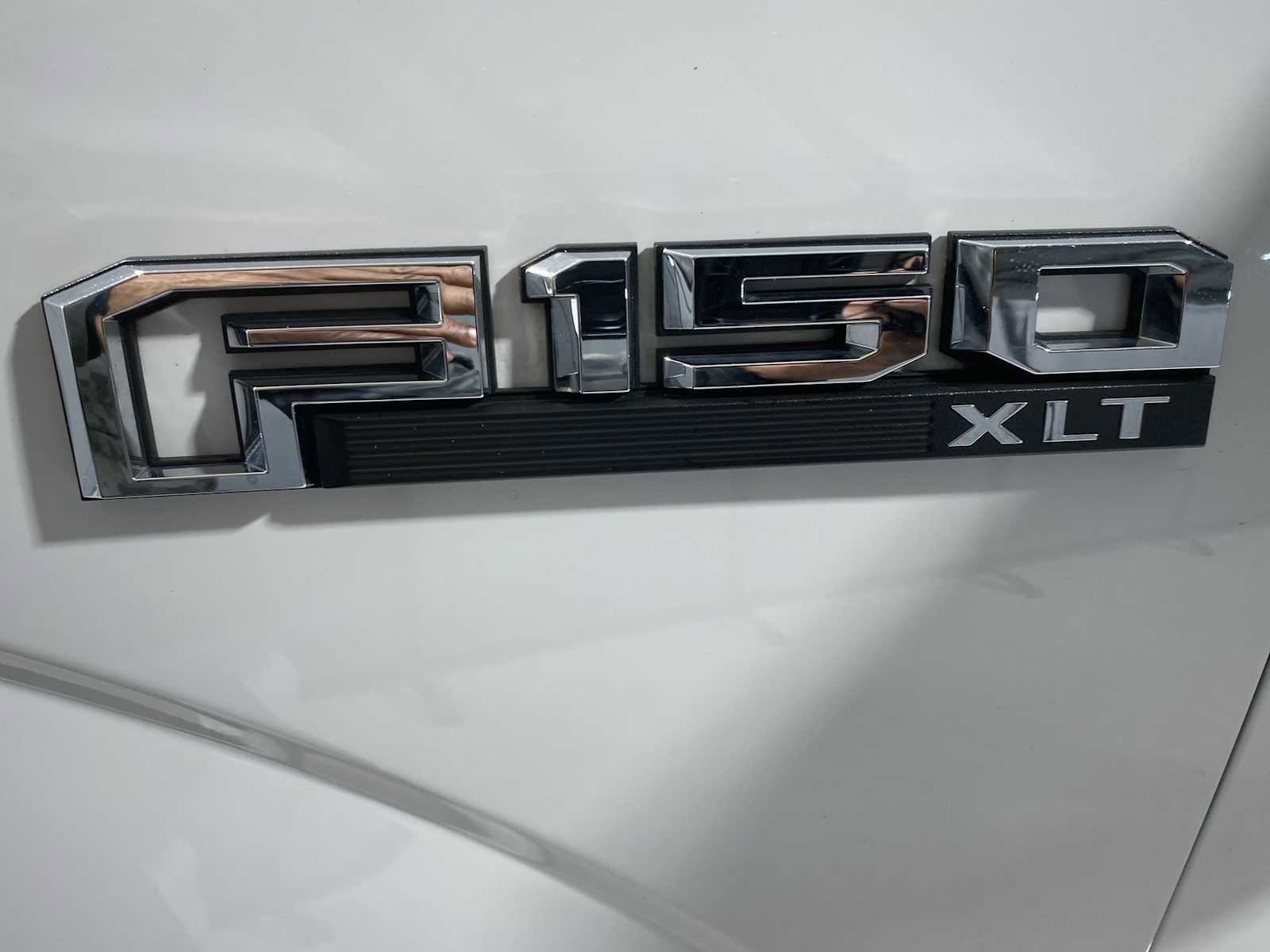 Used 2015 Ford F150 XLT w/ Equipment Group 302A Luxury image 7
