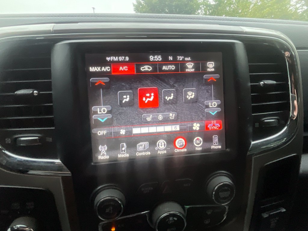 Used 2017 RAM 3500 Laramie AWD/4WD image 25