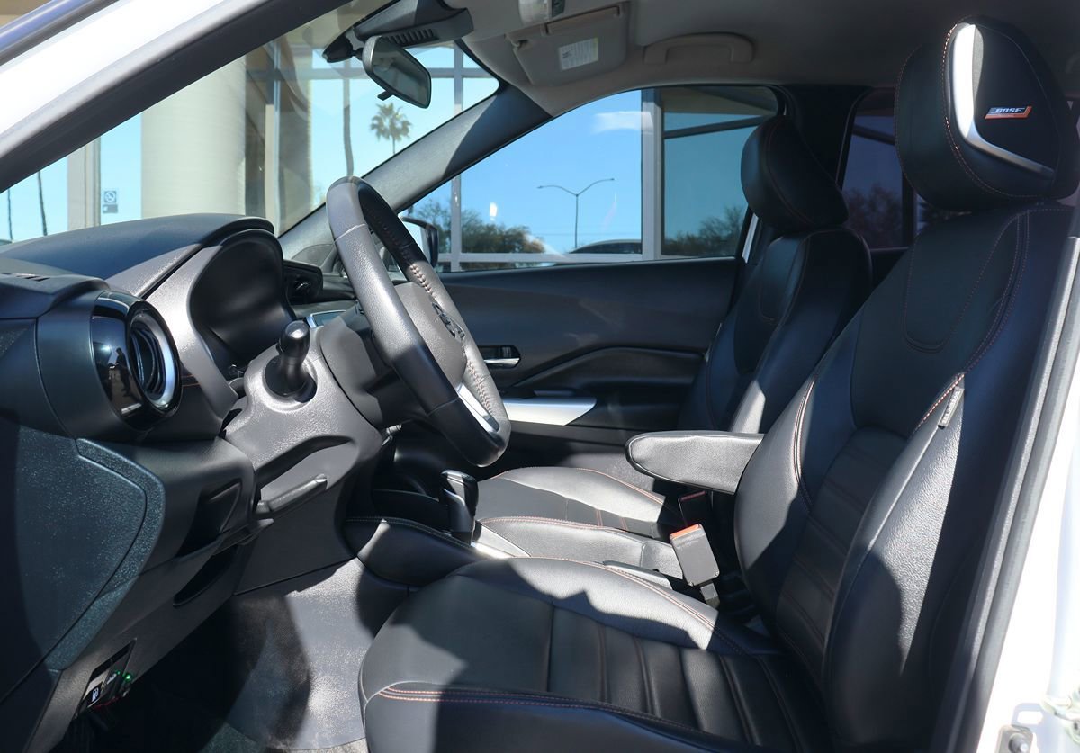 Used 2020 Nissan Kicks SR w/ SR Premium Package FWD image 38