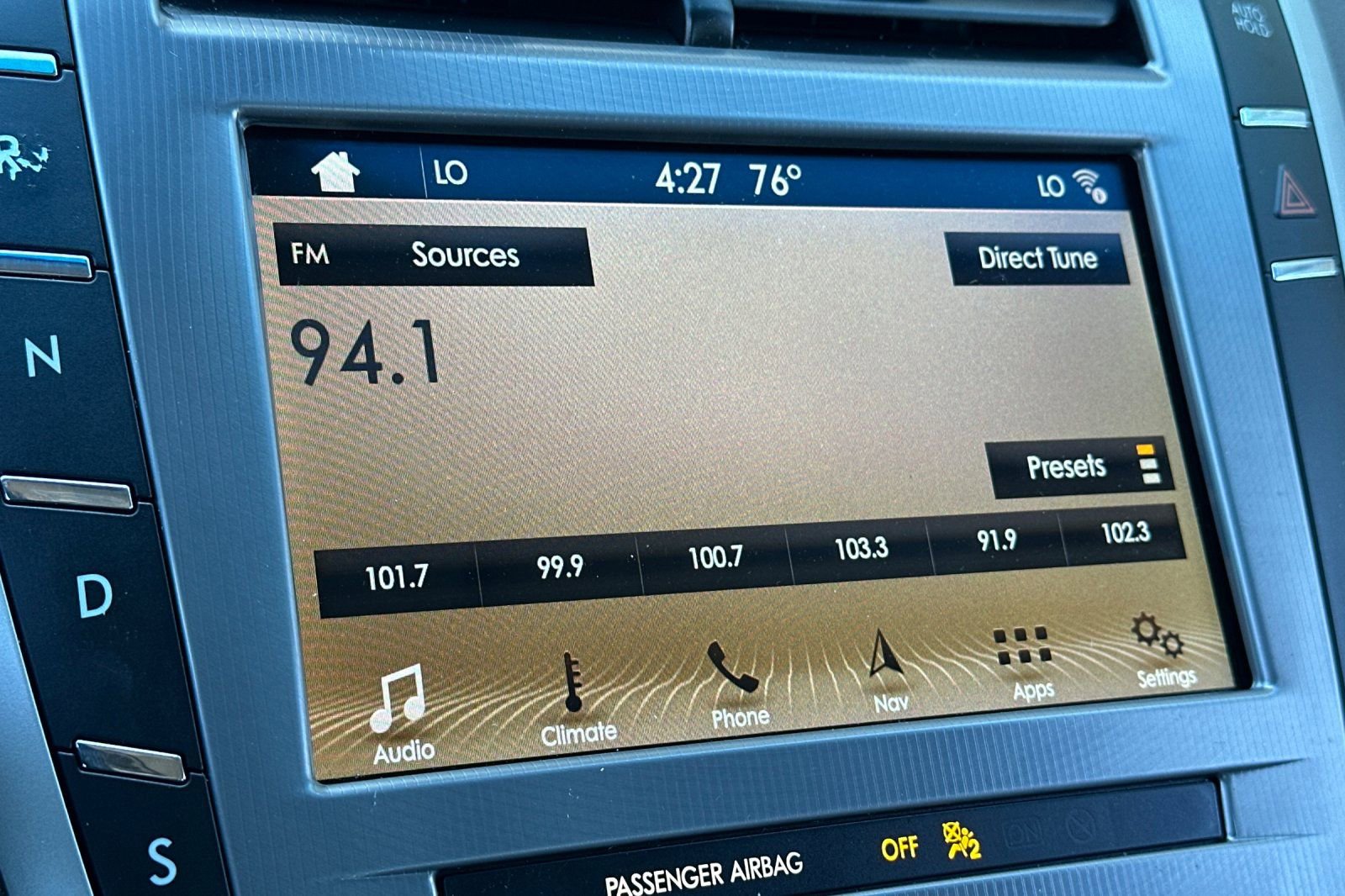 Used 2019 Lincoln MKZ Reserve FWD image 19