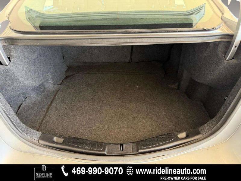 Used 2020 Ford Fusion SE FWD image 22