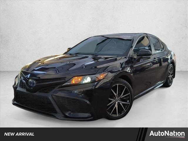 Used 2023 Toyota Camry SE