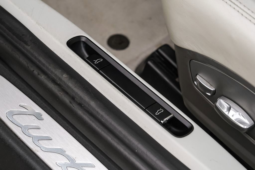 Used 2014 Porsche 911 Turbo AWD/4WD image 34