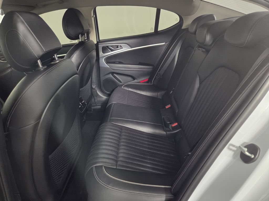 Used 2022 Genesis G70 3.3T RWD image 23
