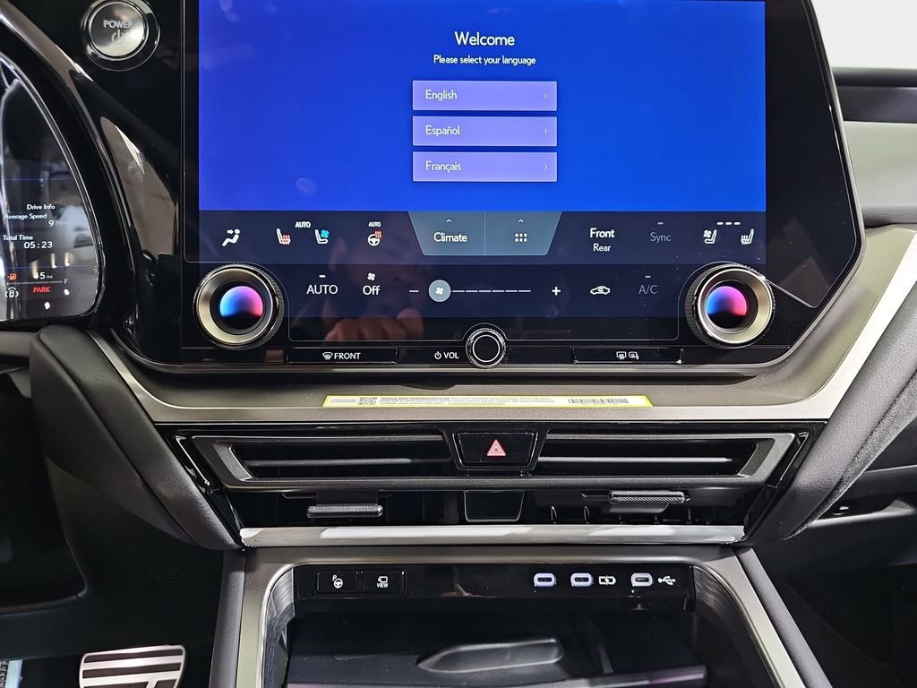 New 2026 Lexus TX 500h AWD image 21