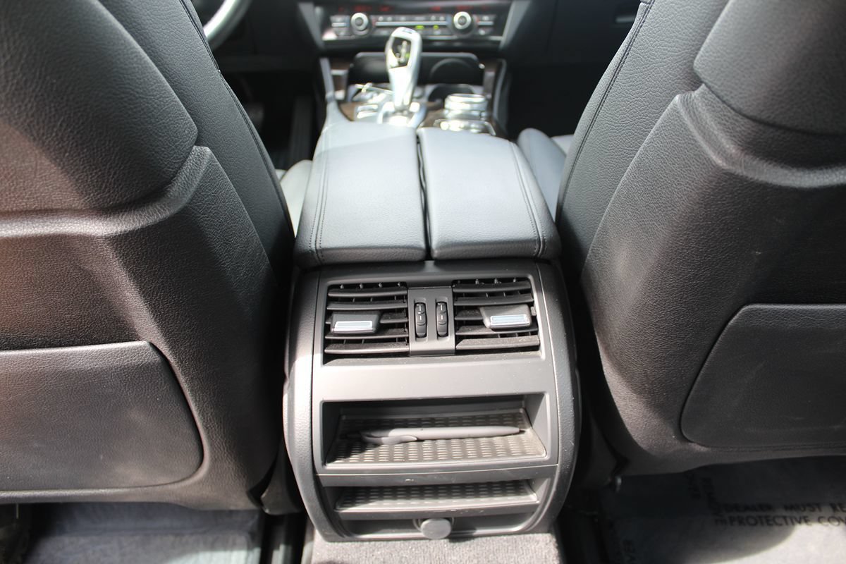 Used 2015 BMW 535i Sedan RWD image 25