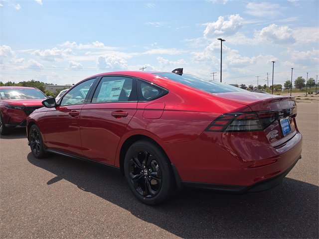 New 2025 Honda Accord SE image 3