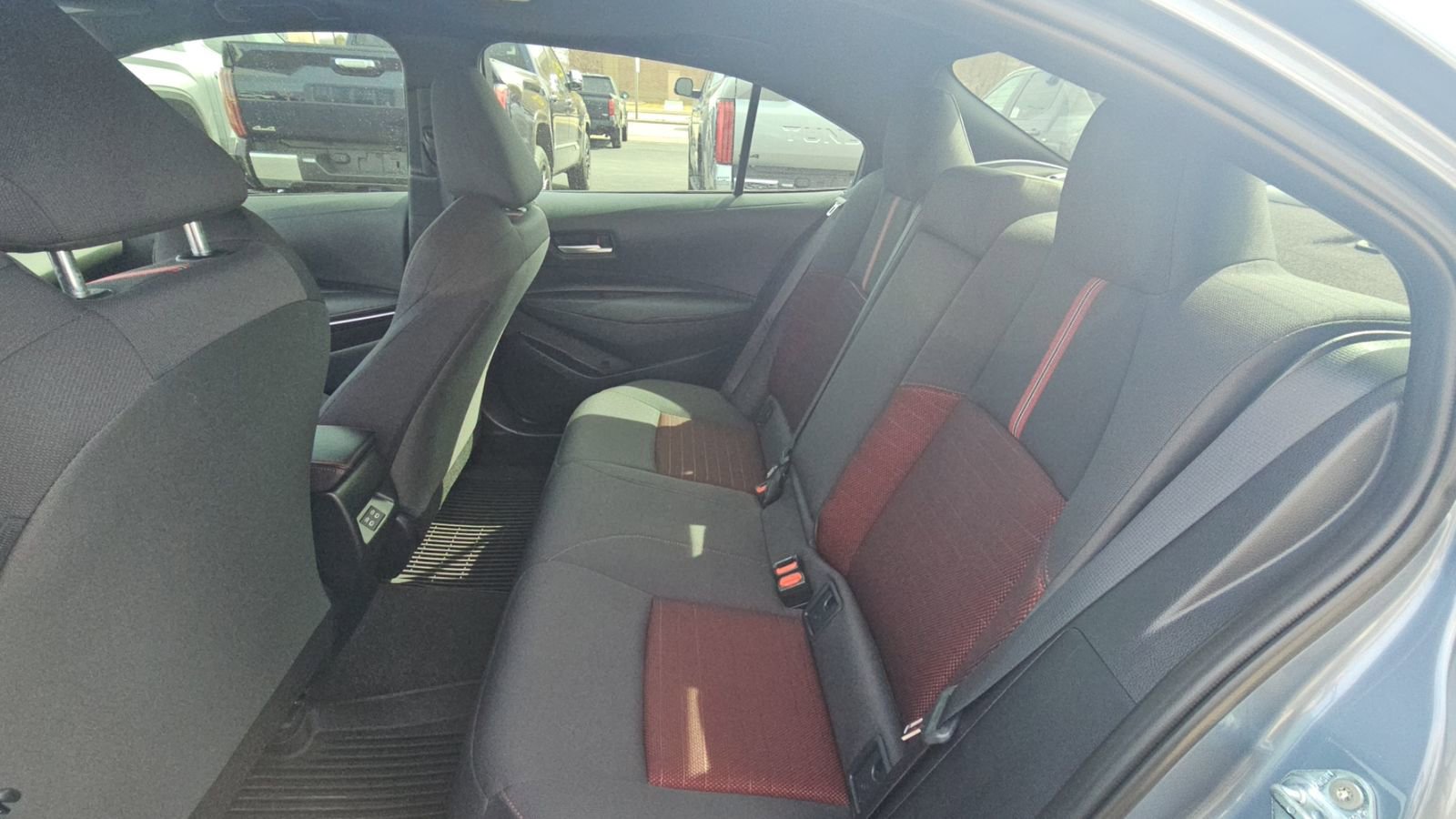 Certified 2025 Toyota Corolla SE image 26