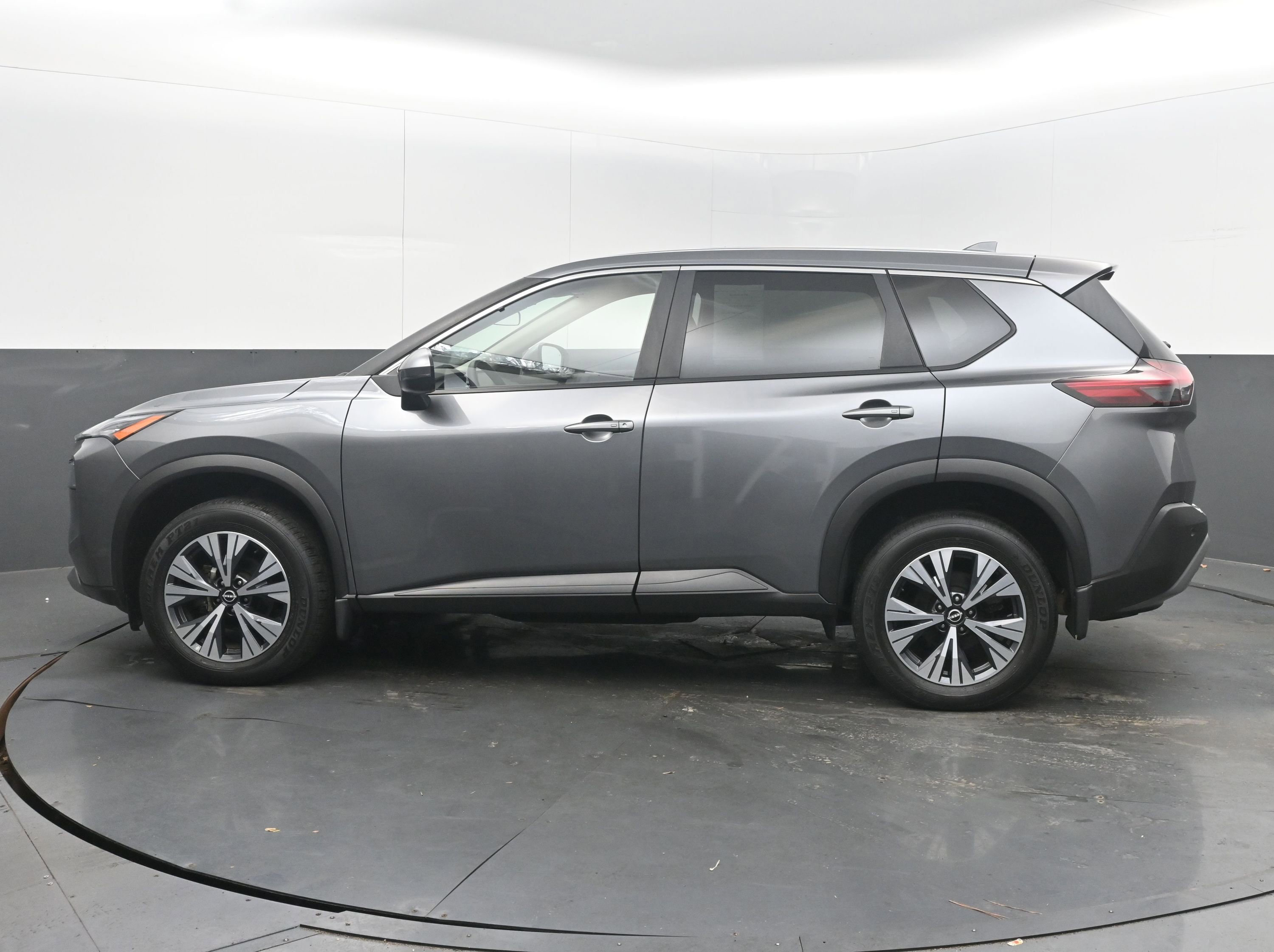 Certified 2023 Nissan Rogue SV image 5
