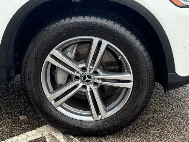 Used 2021 Mercedes-Benz GLC 300 4MATIC image 16
