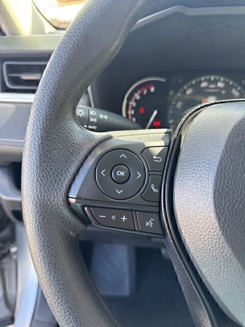 Certified 2025 Toyota RAV4 XLE w/ Convenience Package image 24