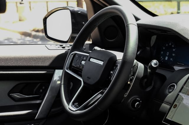 New 2026 Land Rover Discovery Sport Landmark AWD/4WD image 20
