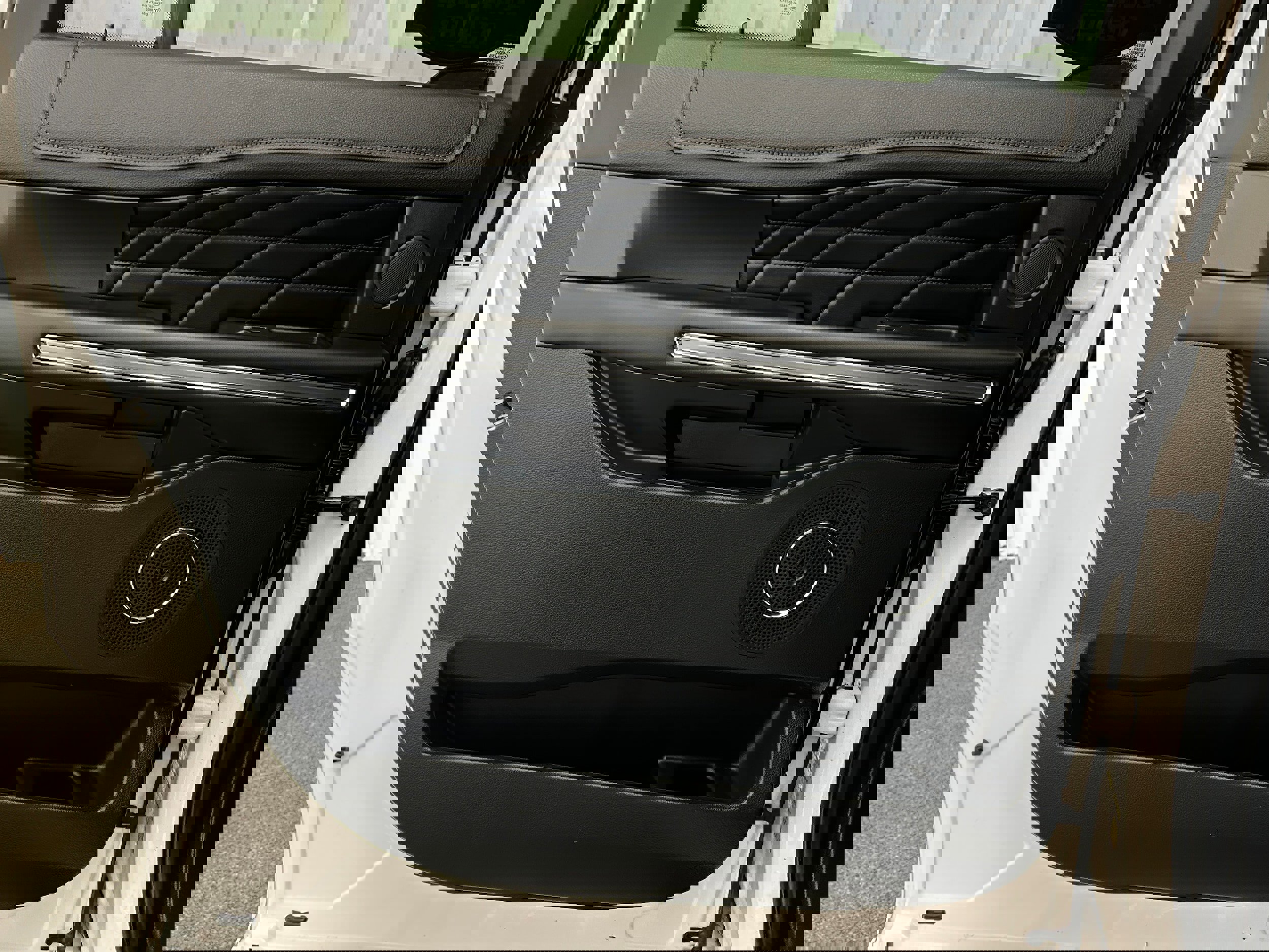 Used 2018 Ford Expedition Max Platinum image 29