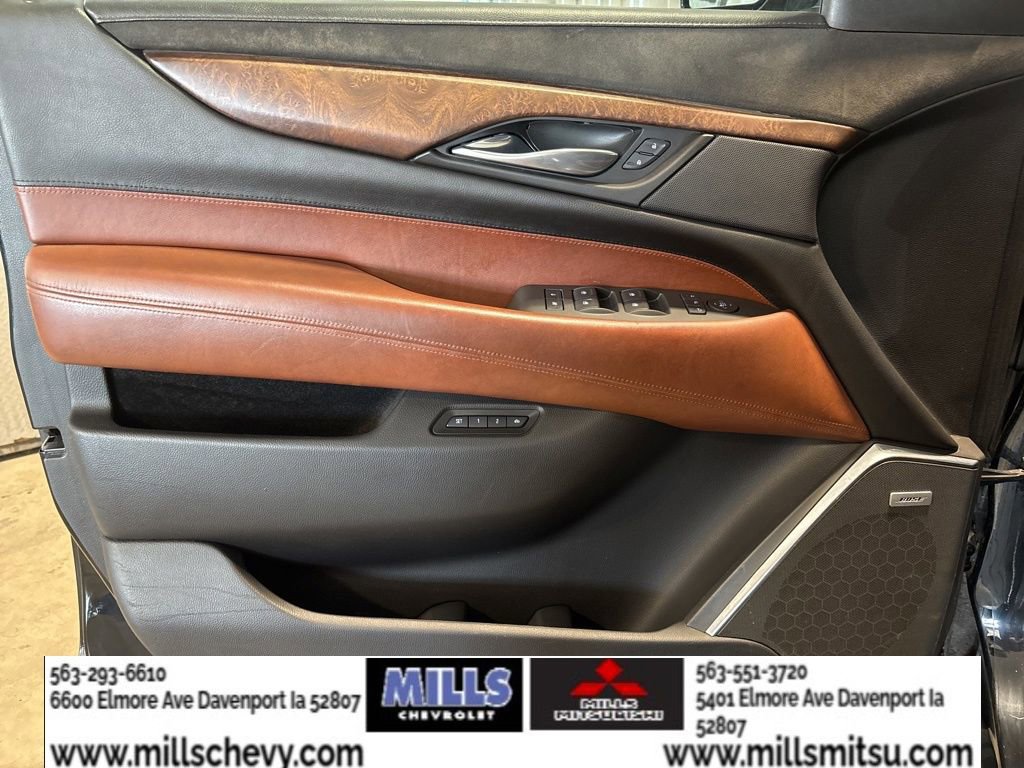 Used 2015 Cadillac Escalade ESV Premium AWD/4WD image 9
