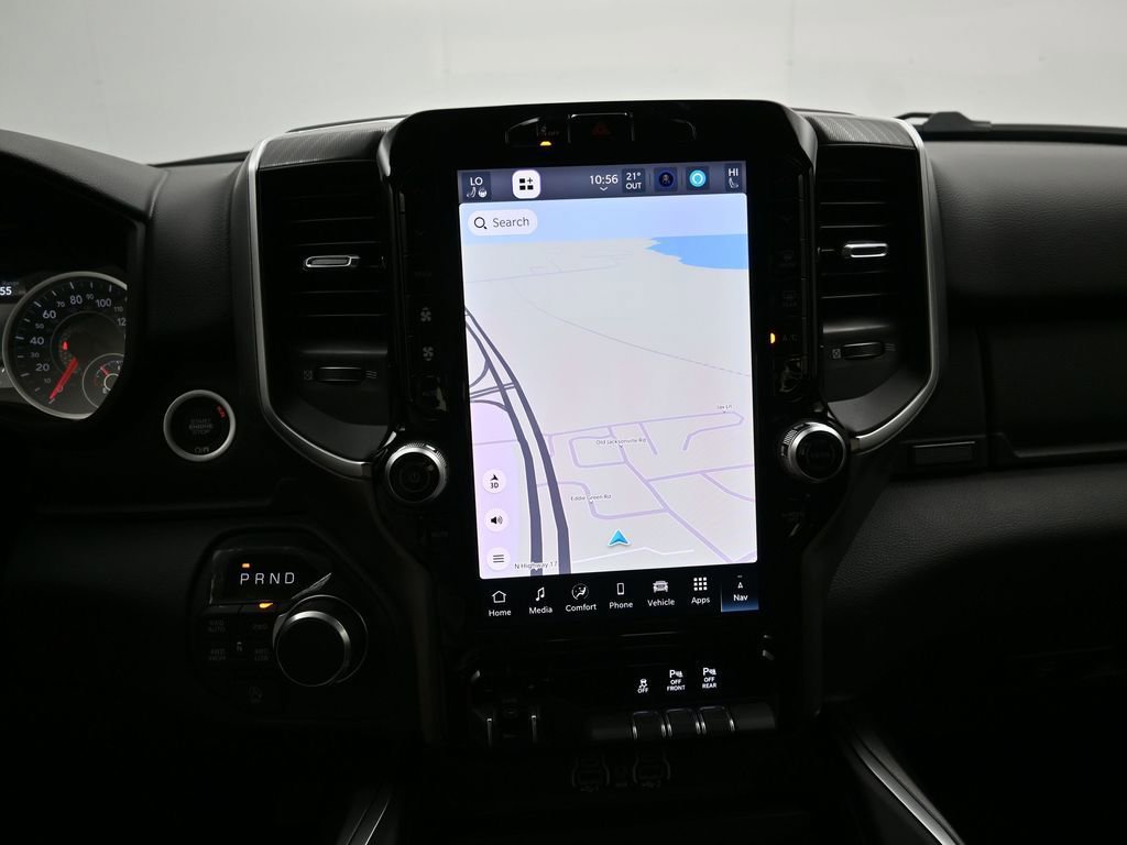 New 2026 RAM 1500 4x4 Crew Cab image 17