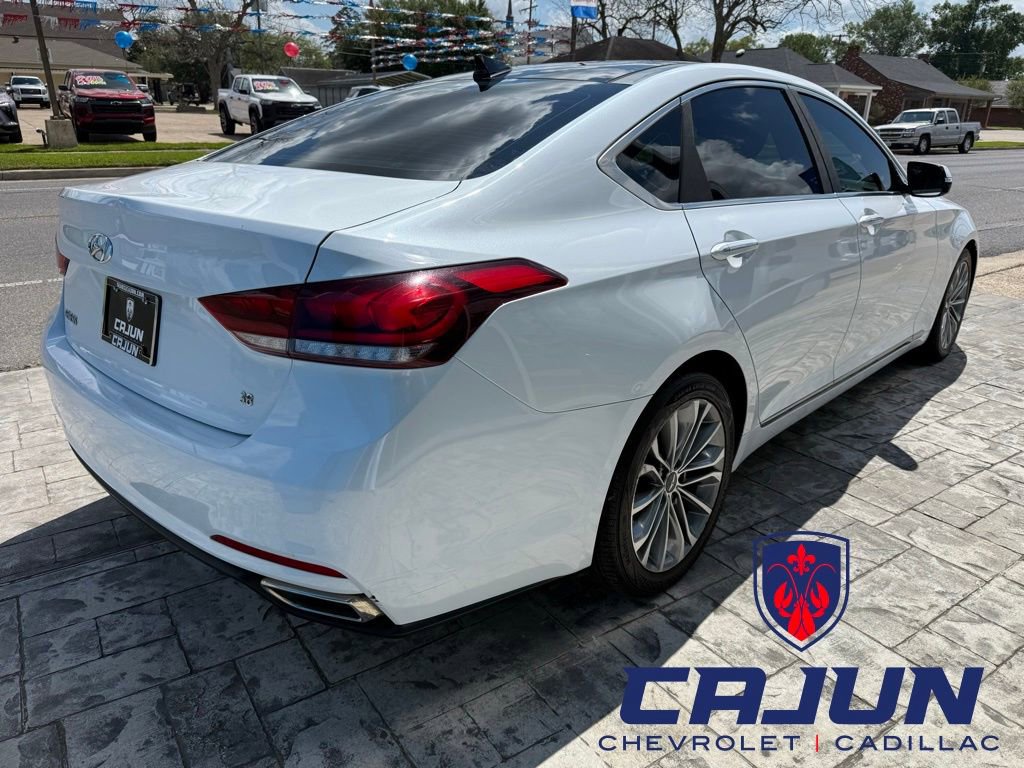 Used 2016 Hyundai Genesis 3.8 w/ Option Group 02 image 4