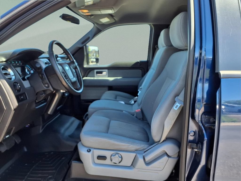 Used 2011 Ford F150 XLT w/ XLT Chrome Pkg AWD/4WD image 14
