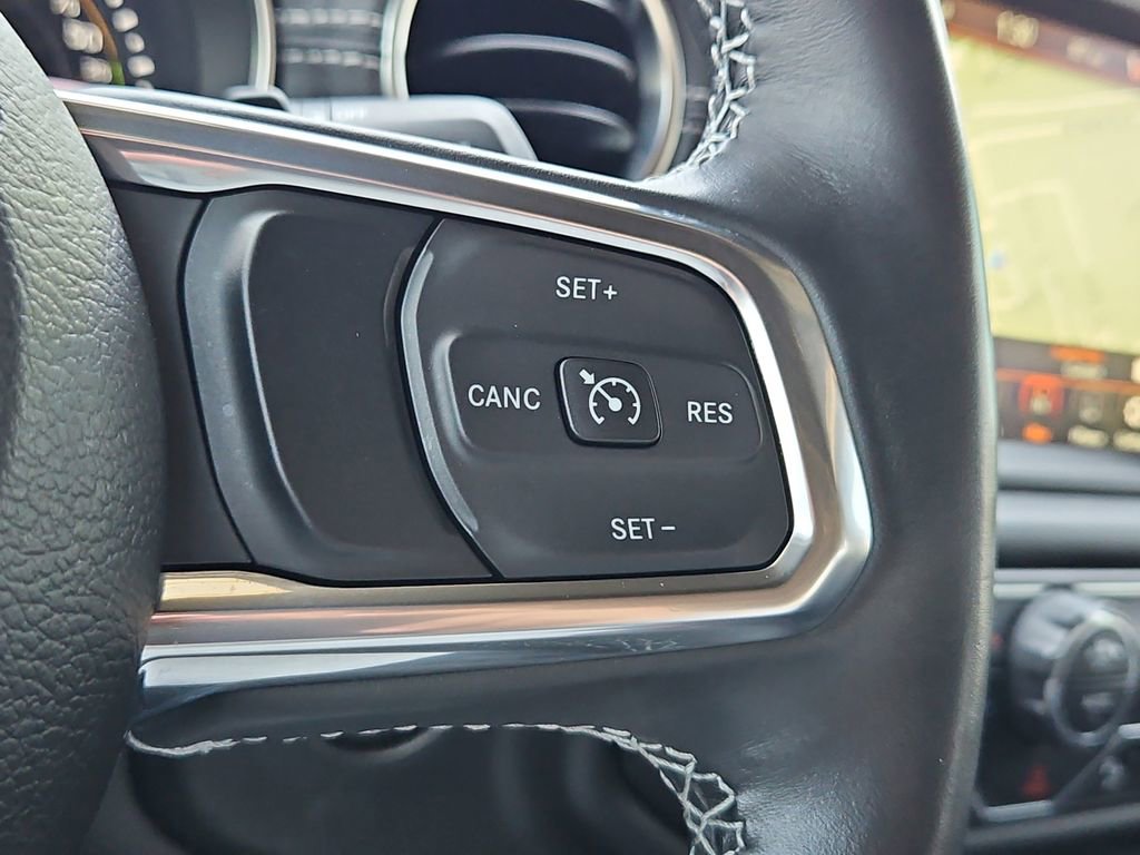 Used 2023 Jeep Wrangler Unlimited Sahara w/ Cold Weather Group AWD/4WD image 30