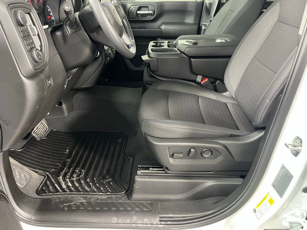 New 2026 Chevrolet Silverado 2500 Custom image 13